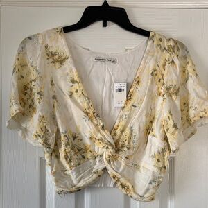 NWT Abercrombie & Fitch Floral Knot-Front Blouse - Cream and Yellow